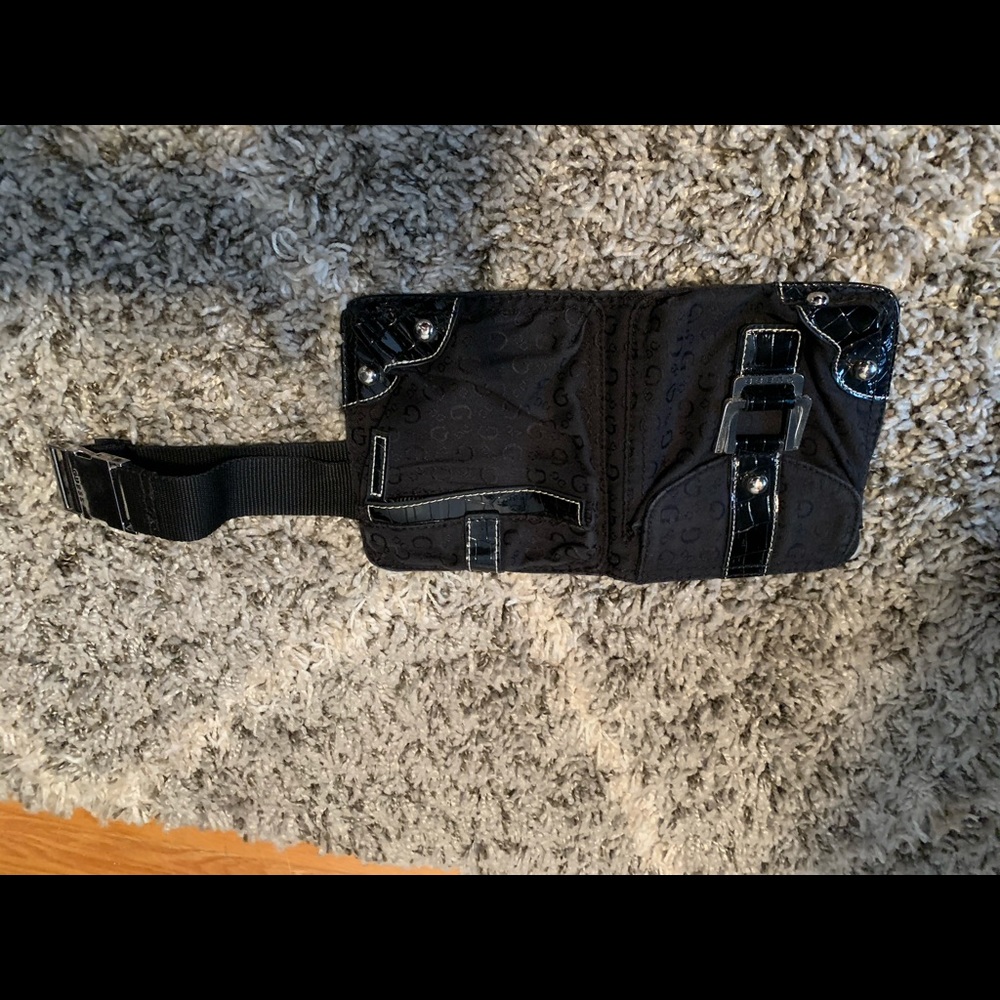 Guess fanny pack